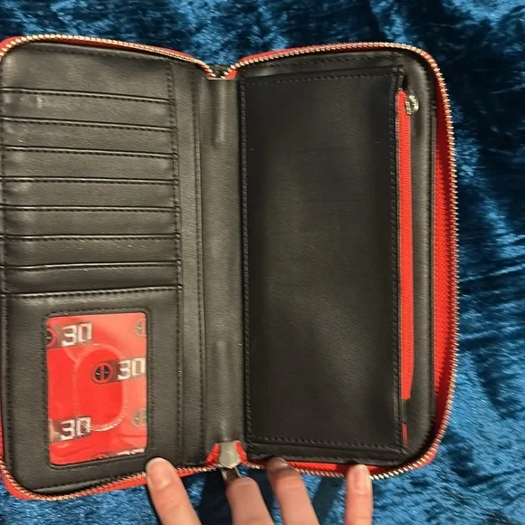 Loungefly Deadpool wallet! - Picture 3 of 7